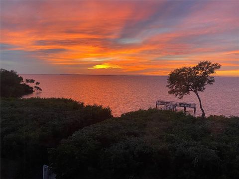 A home in PUNTA GORDA