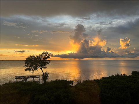 A home in PUNTA GORDA