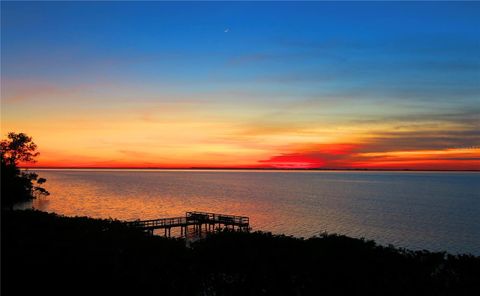 A home in PUNTA GORDA