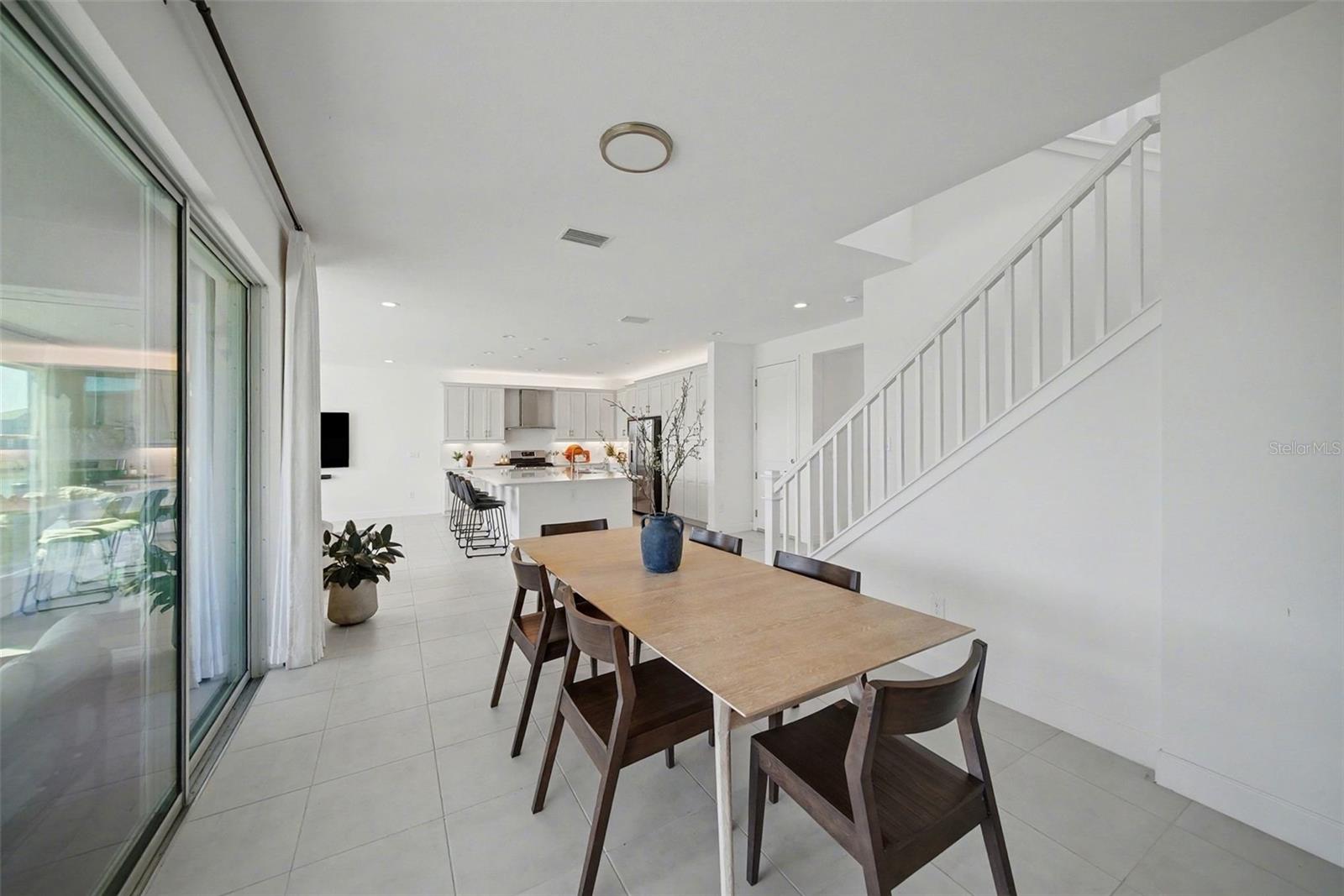 WINDING RIDGE - Residential Lease