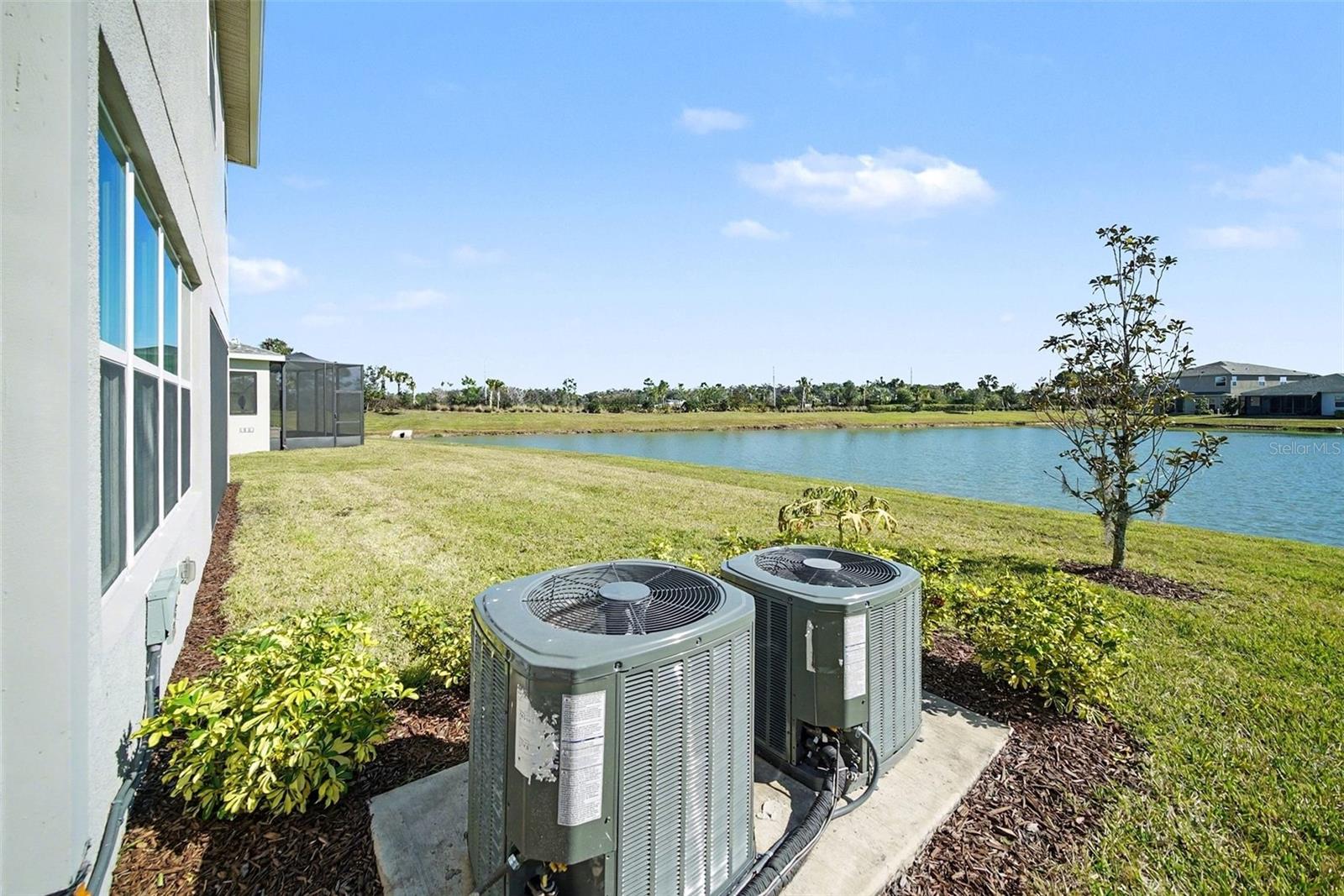 WINDING RIDGE - Residential Lease