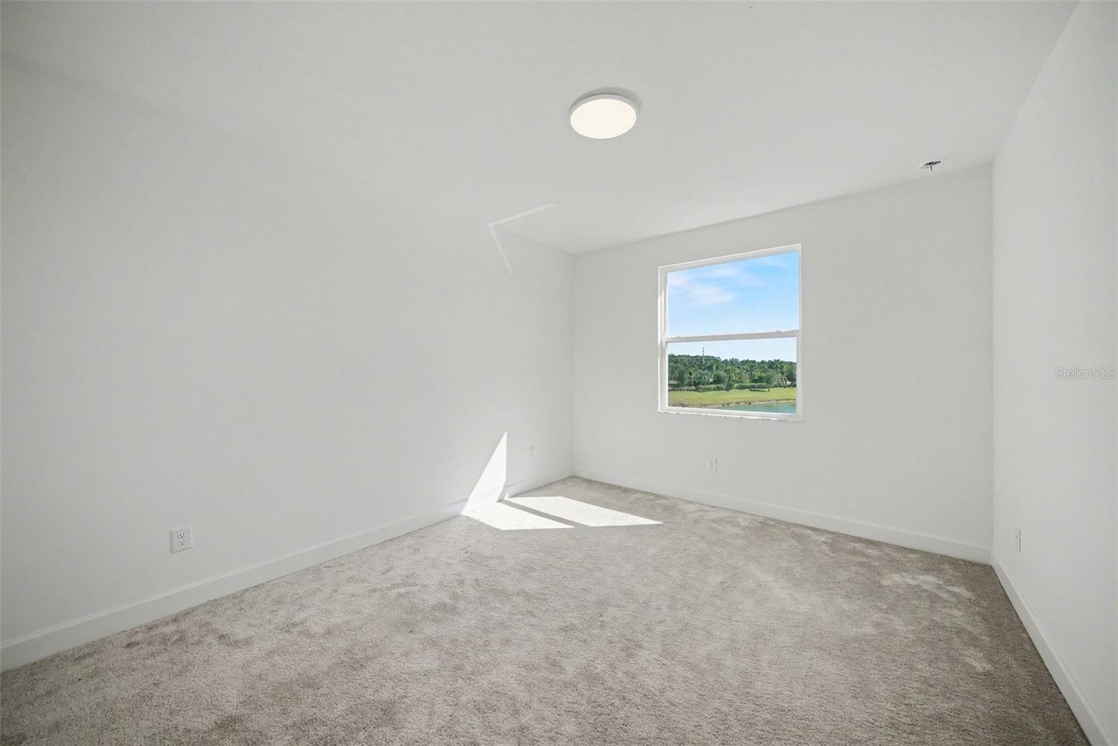 WINDING RIDGE - Residential Lease