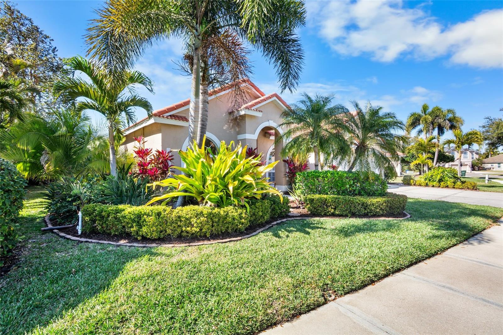 4609 SWEETMEADOW CIRCLE