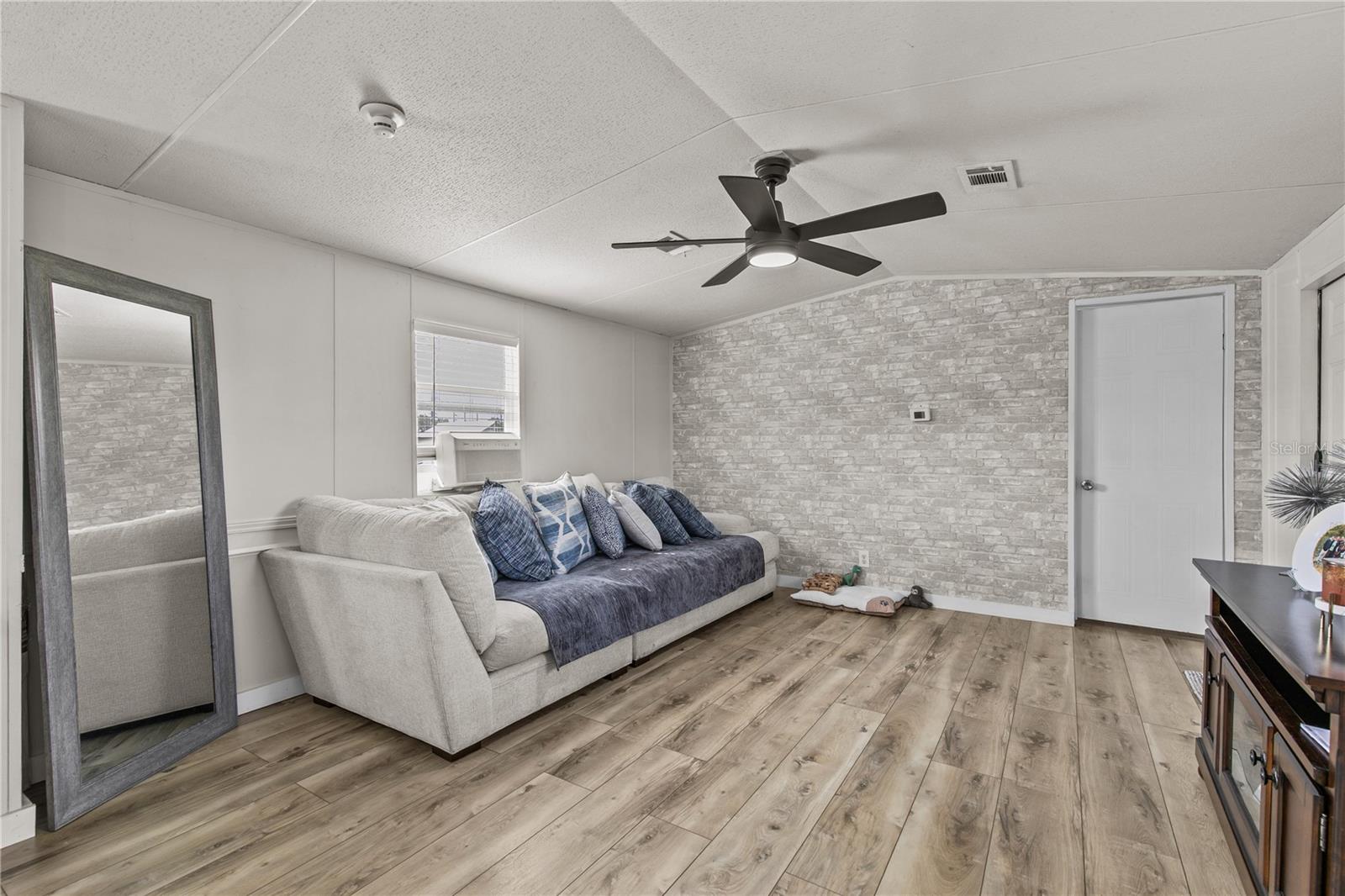 S L & I C - Residential