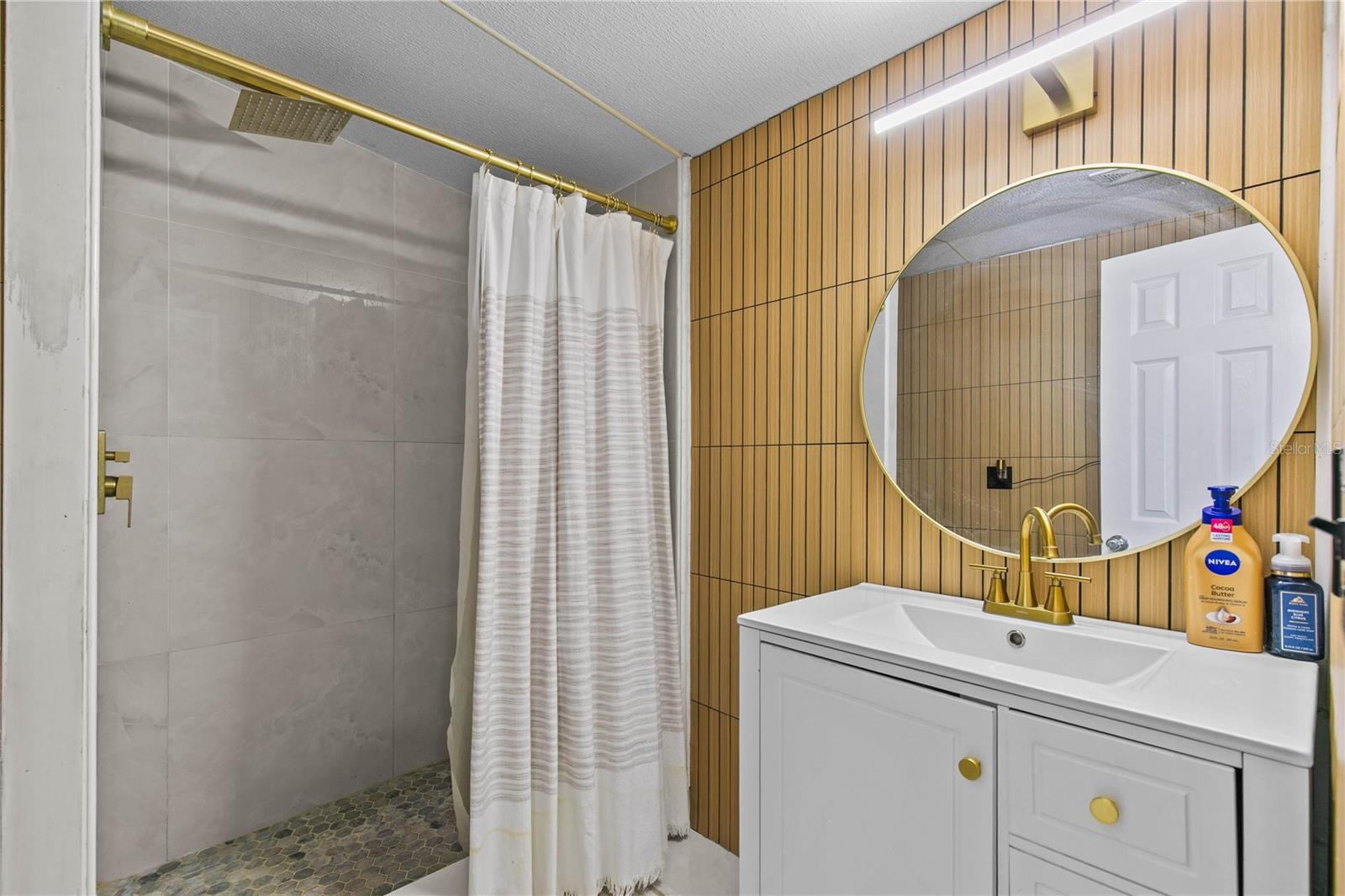 S L & I C - Residential