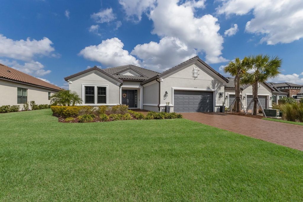 Photo of 5510 Panella Court, Palmetto, FL 34221 (MLS # A4686394)