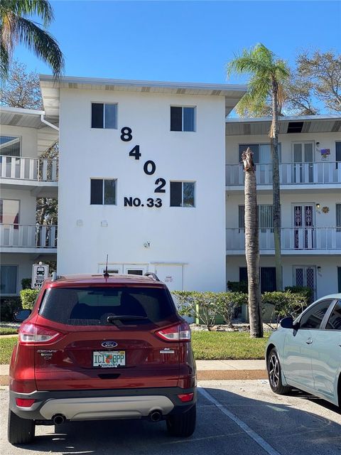 A home in SEMINOLE