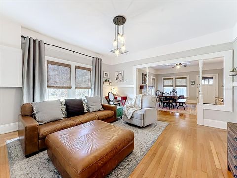 Tiny photo for 311 S Central Avenue, Umatilla, FL 32784 (MLS # O6395583)