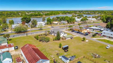 Tiny photo for 311 S Central Avenue, Umatilla, FL 32784 (MLS # O6395583)