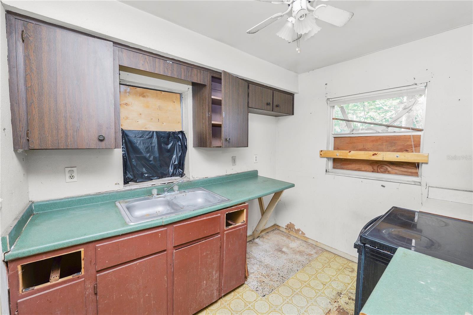 GOLDEN NORTHGATE - Residential