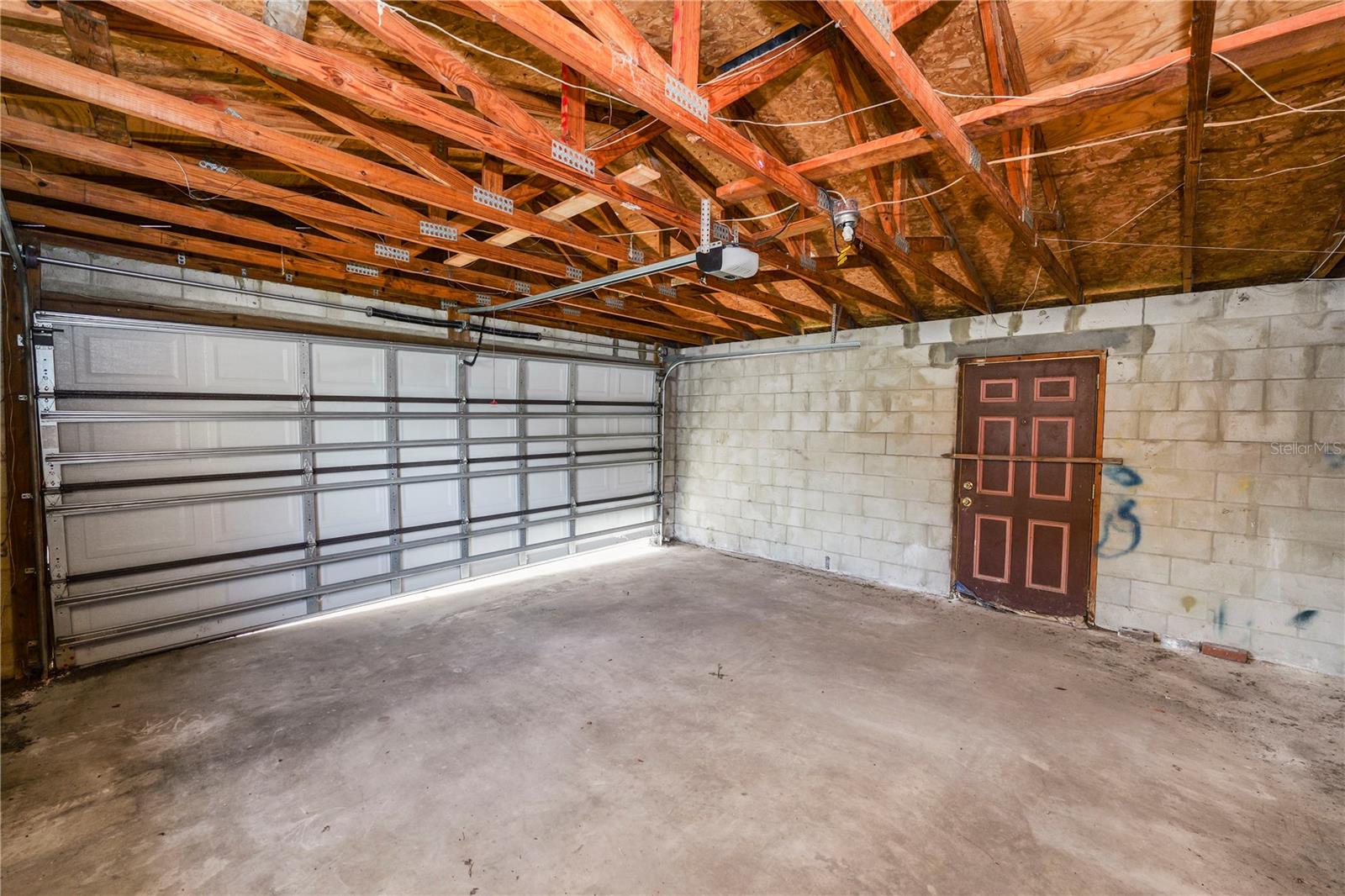 GOLDEN NORTHGATE - Residential