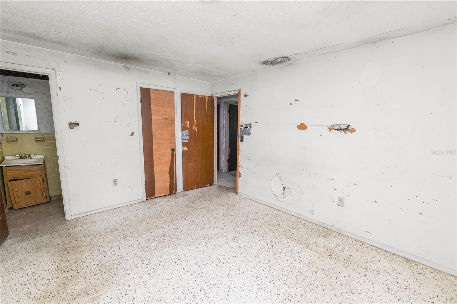 GOLDEN NORTHGATE - Residential