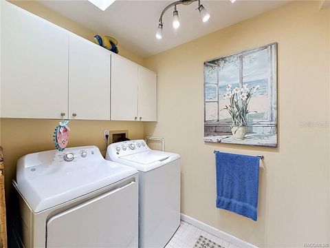Tiny photo for 5198 S Riverview Circle, Homosassa, FL 34448 (MLS # W7884868)
