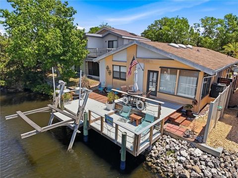 Tiny photo for 5198 S Riverview Circle, Homosassa, FL 34448 (MLS # W7884868)