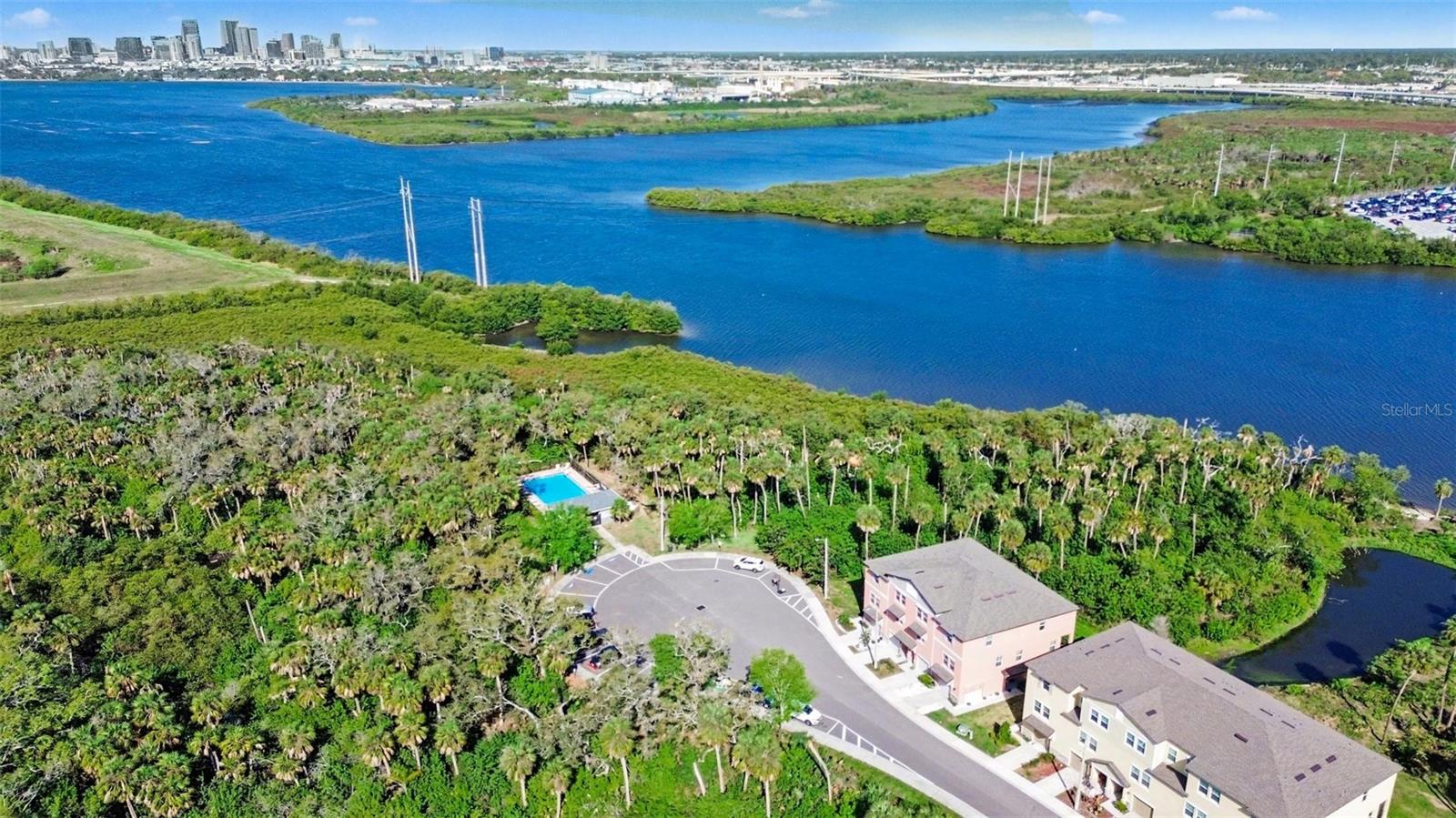 PALM RIVER TWNHMS PH 2 - Residential