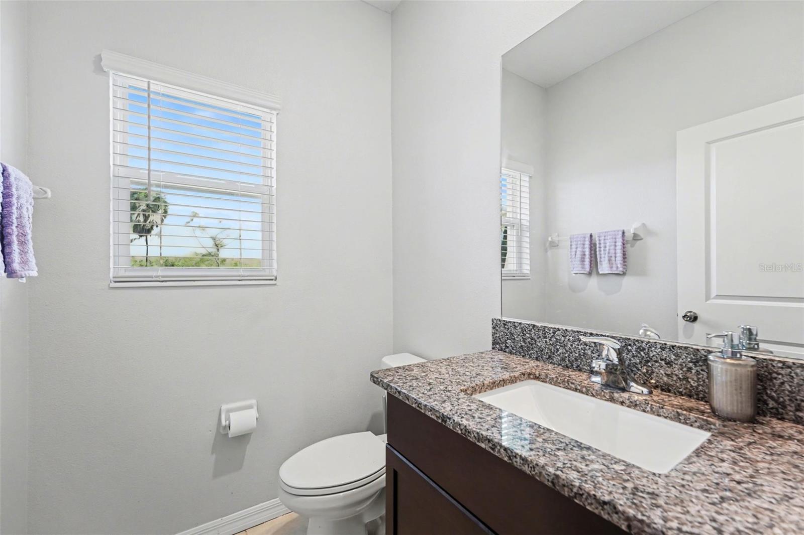 PALM RIVER TWNHMS PH 2 - Residential