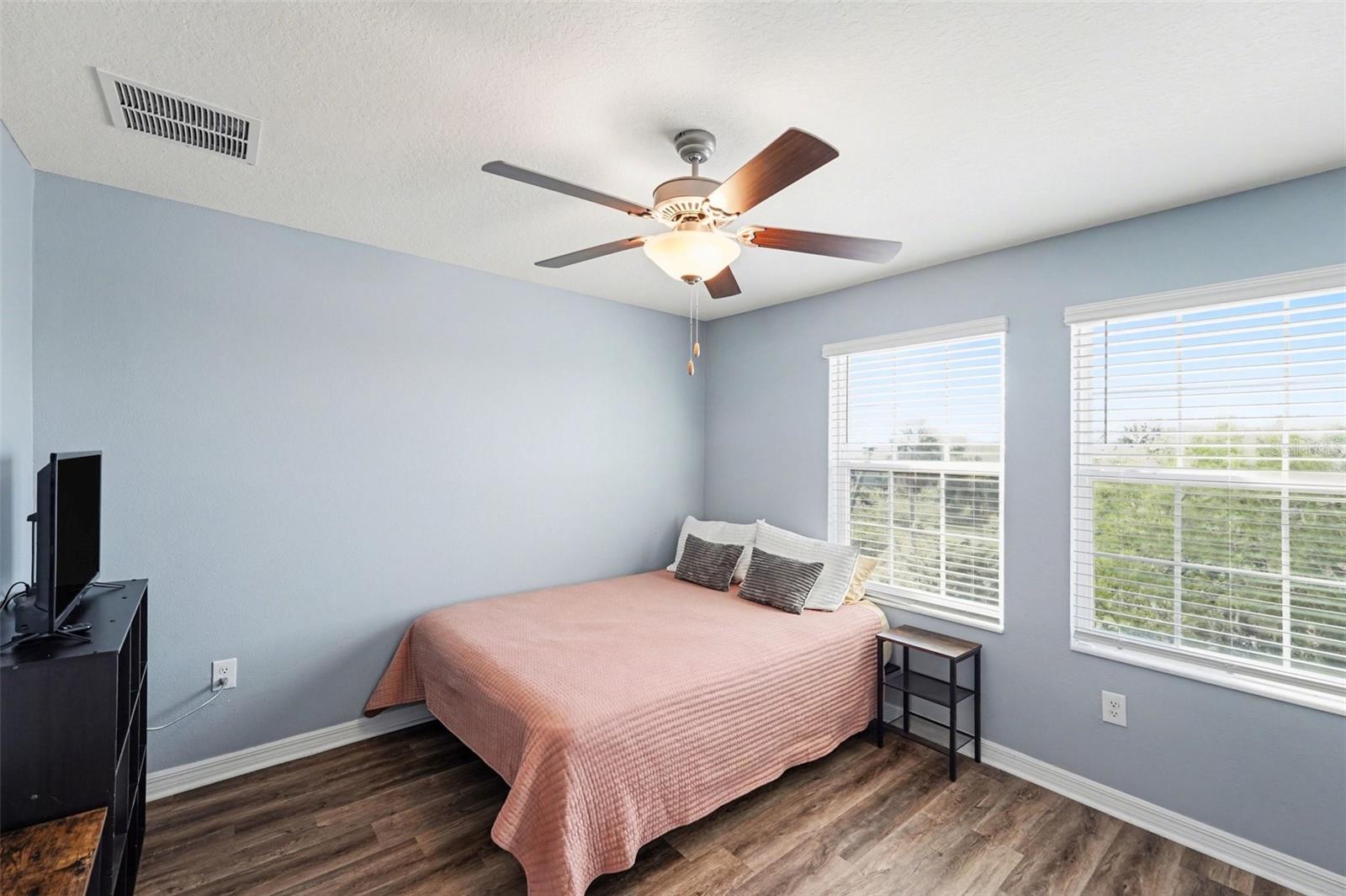 PALM RIVER TWNHMS PH 2 - Residential