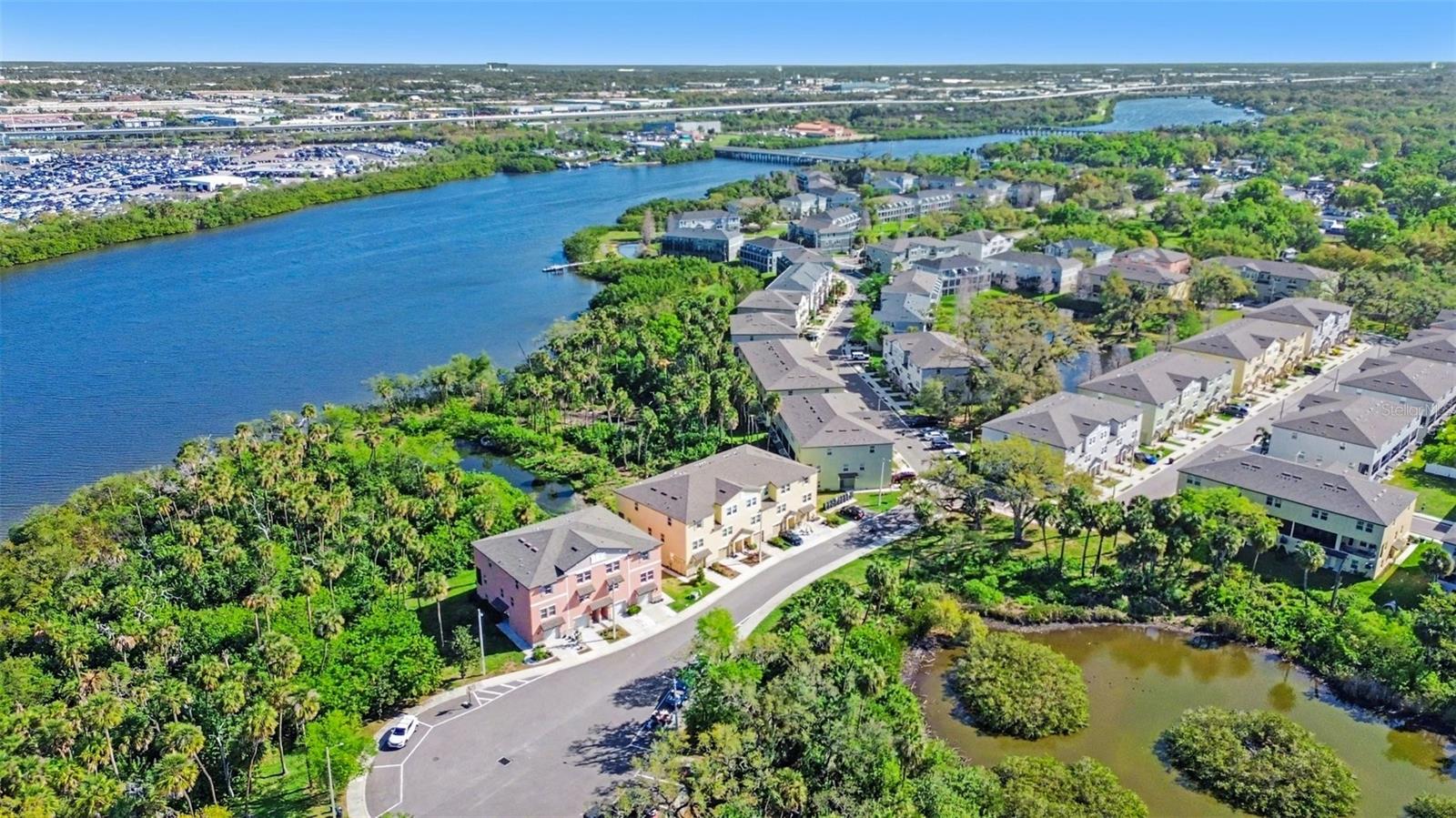 PALM RIVER TWNHMS PH 2 - Residential