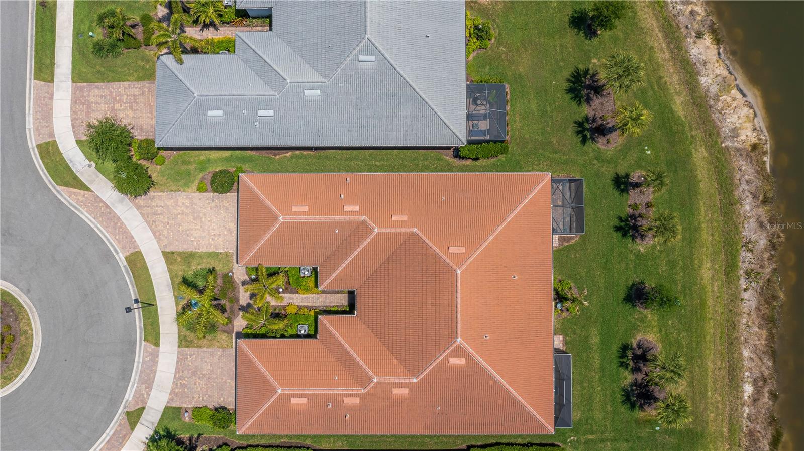 ISLANDWALK AT THE WEST VILLAGES - Residential