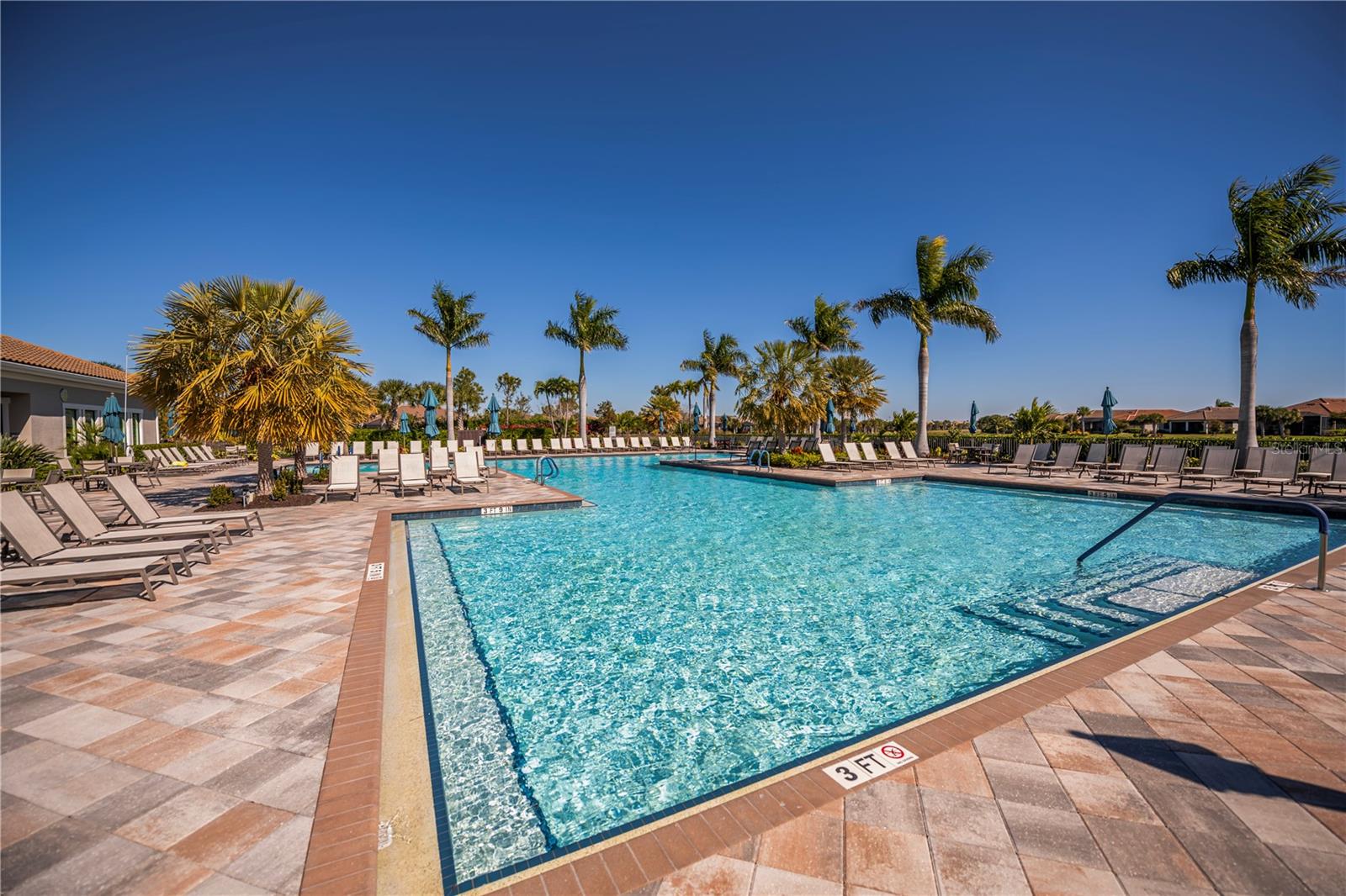 ISLANDWALK AT THE WEST VILLAGES - Residential