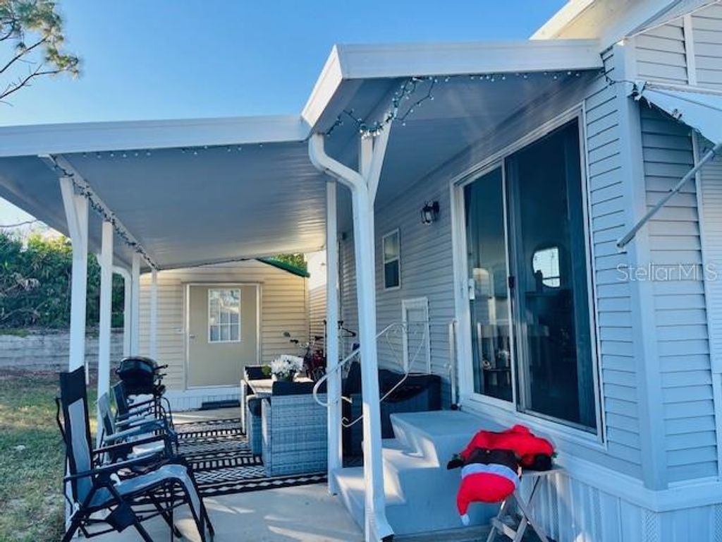 Photo of 2429 Limewood Avenue, Clermont, FL 34714 (MLS # L4958064)