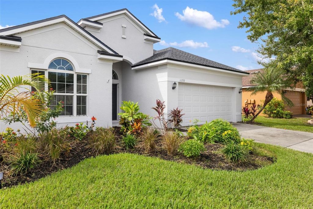 Photo of 11233 82nd Street E, Parrish, FL 34219 (MLS # A4666314)