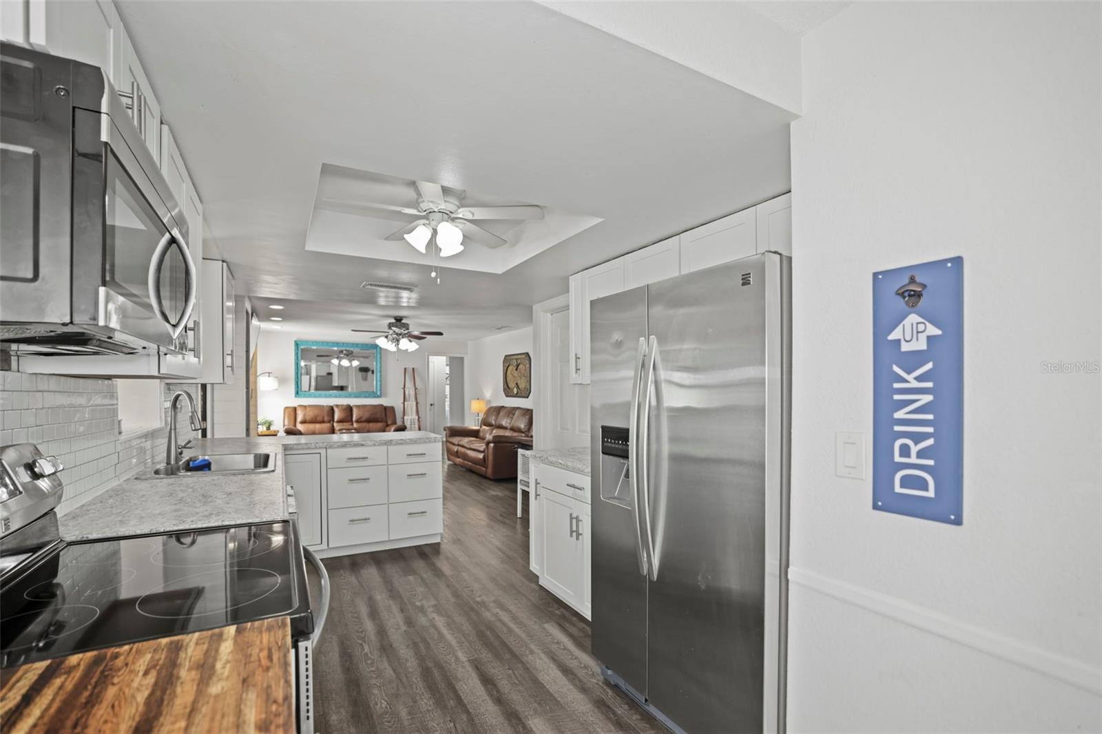 OAK GROVE ESTATES - Residential