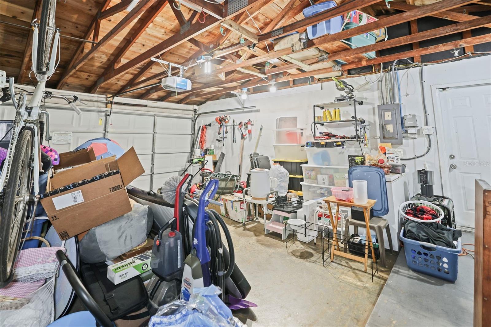 OAK GROVE ESTATES - Residential