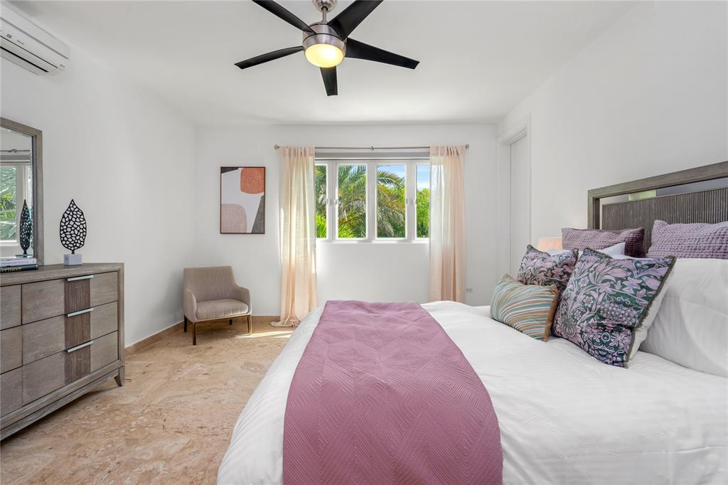 DORADO BEACH EAST - Residential