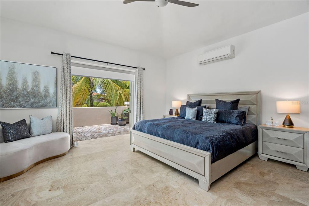 DORADO BEACH EAST - Residential