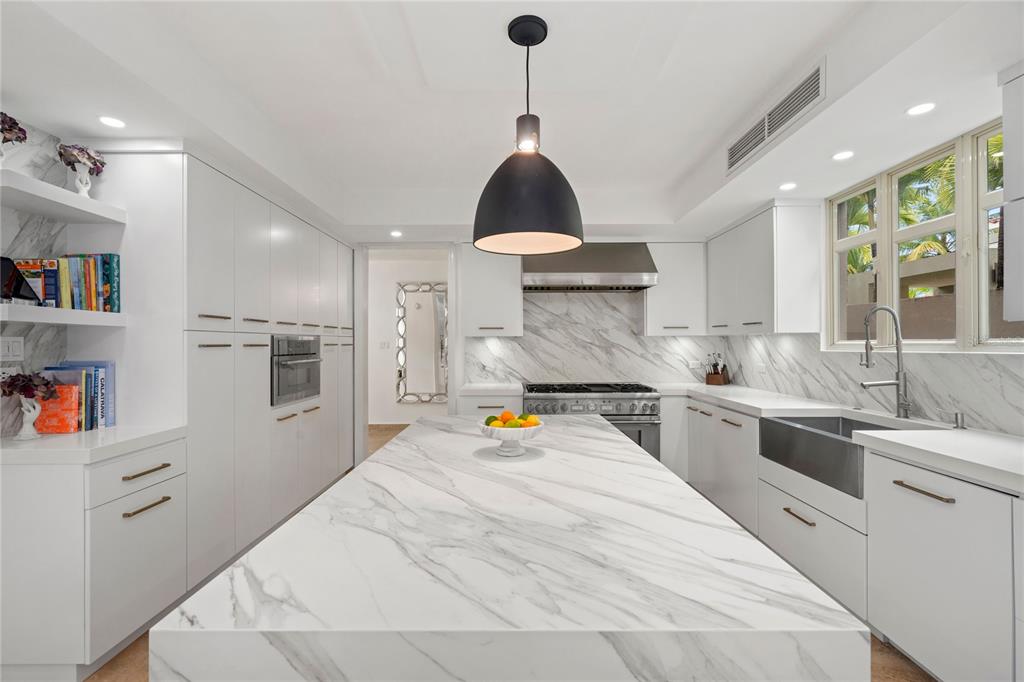 DORADO BEACH EAST - Residential