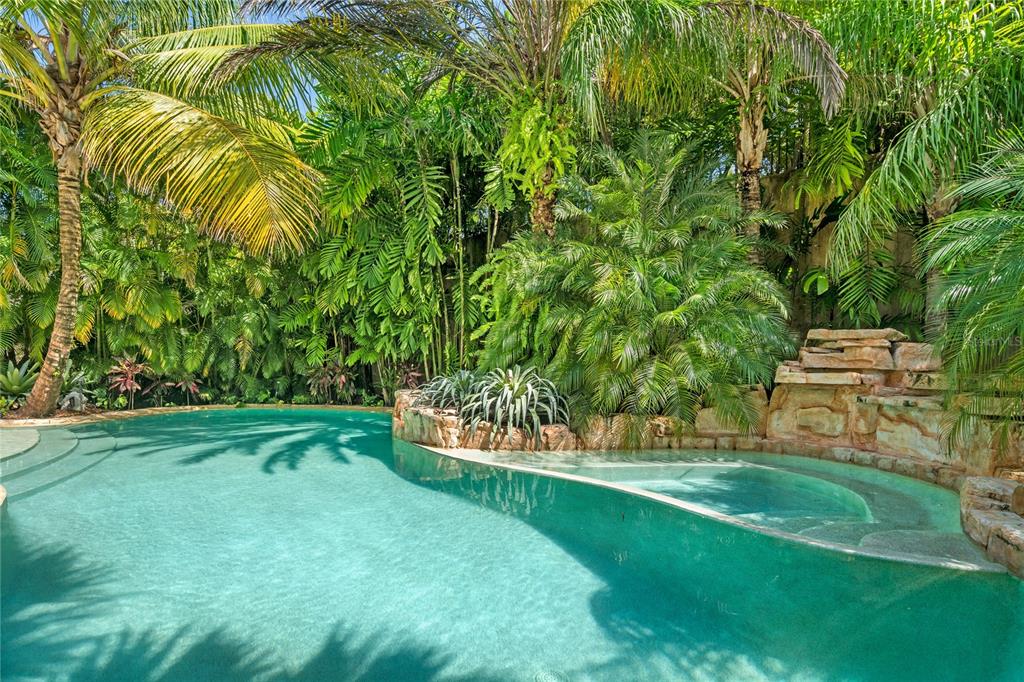 DORADO BEACH EAST - Residential