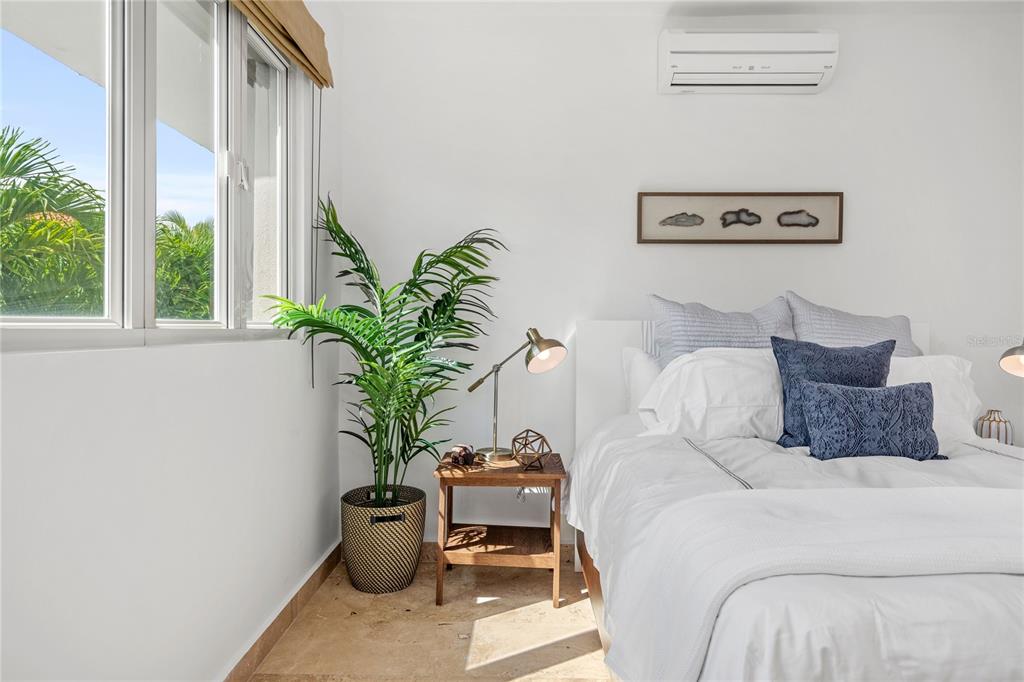 DORADO BEACH EAST - Residential