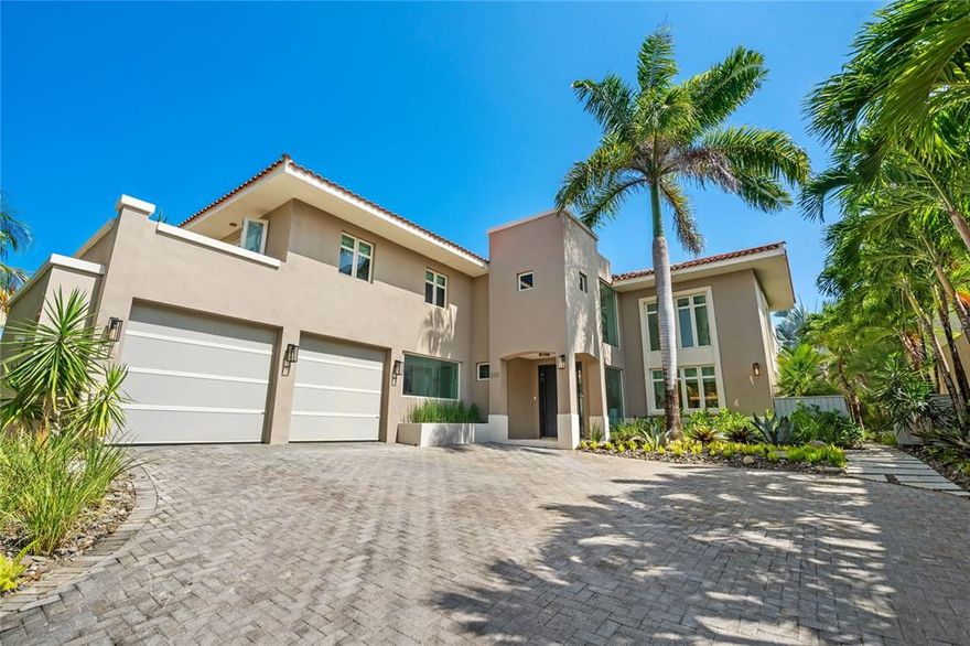 Welcome to 285 Dorado Beach East, a beautifully renovated and expanded Villa Carbia set in the ideal location within the highly desirable Dorado Beach community. Exuding timeless elegance inside and a tropical oasis outside, this transitional home was built in 2013 and features two levels of living spaces spread across 6,000 total square feet.  Newly renovated chef’s kitchen featuring indestructible Neolith countertops and Thermador appliances throughout, including a gas stove, microwave, two sinks with a garbage disposal, and fully integrated refrigerator, freezer, two dishwashers, separate ice maker, and wine fridge.  The open layout allows easy flow between the kitchen, the family room, and the formal dining and living areas, all of which open up to the lush landscaped backyard highlighting the resort-style, heated pool with hot tub and waterfall.  There is plenty of space to entertain inside and out making this the perfect entertainer’s home.  Additionally, this home features 5 large en-suite bedrooms (4 upstairs, 1 downstairs), a half bathroom, a spacious laundry room, plenty of storage closets, and an attached two-car garage.  Included is a new 22kw generator with two propane tanks and a 600-gallon water cistern. 

Dorado Beach East is a beach-side community located inside Dorado Beach, A Ritz-Carlton Reserve Resort & Golf Club, situated on a 1,400-acre reserve.  Experience the epitome of luxury resort living at one of only five Ritz-Carlton Reserve properties in the world with the San Juan city nightlife only 35-minutes away.