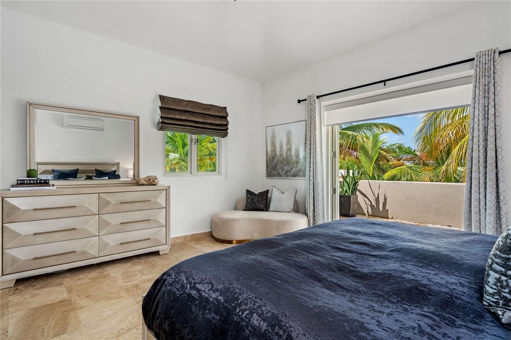 DORADO BEACH EAST - Residential