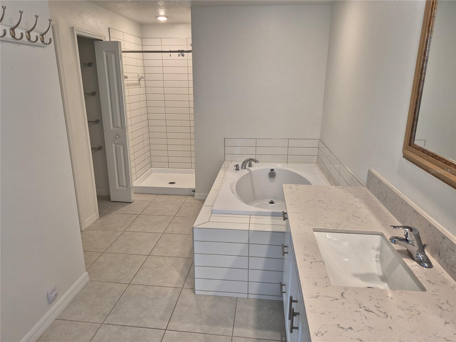 MIRADA PCLS 8A & 8B - Residential Lease