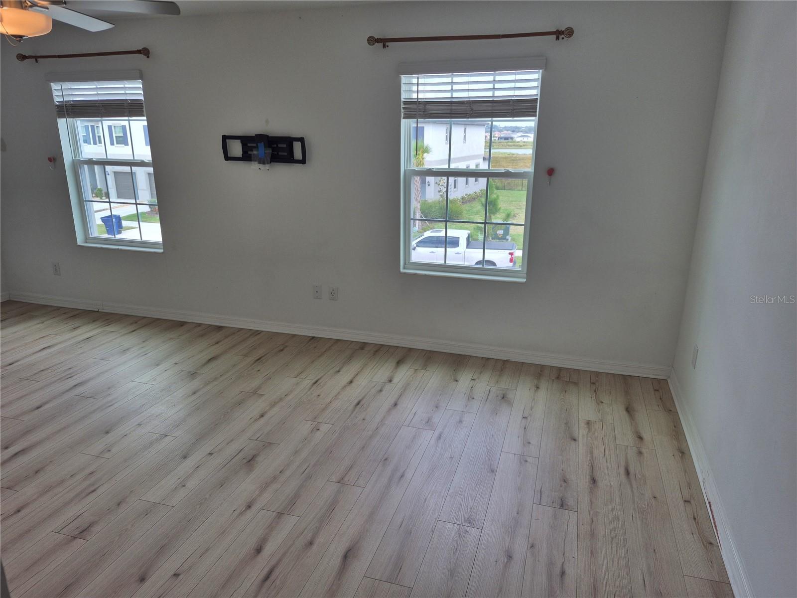 MIRADA PCLS 8A & 8B - Residential Lease