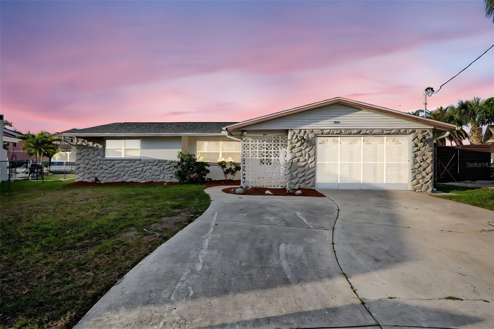 5346 QUIST DRIVE
