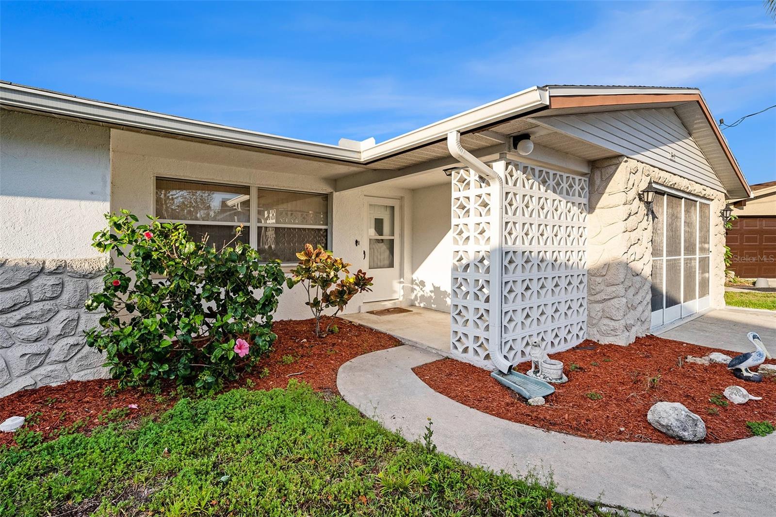 5346 QUIST DRIVE