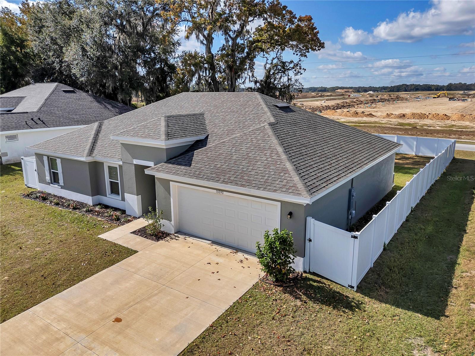 10090 SE 67TH TERRACE