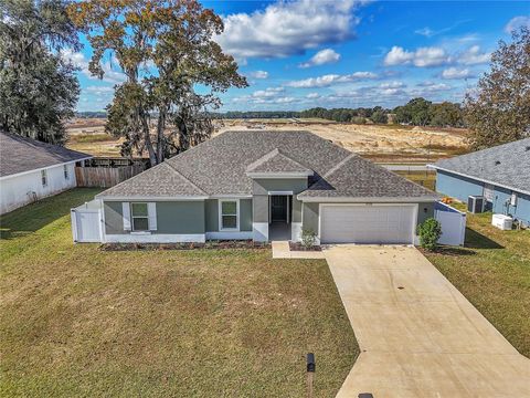 Photo of 10090 SE 67th Terrace, Belleview, FL 34420 (MLS # FC314632)