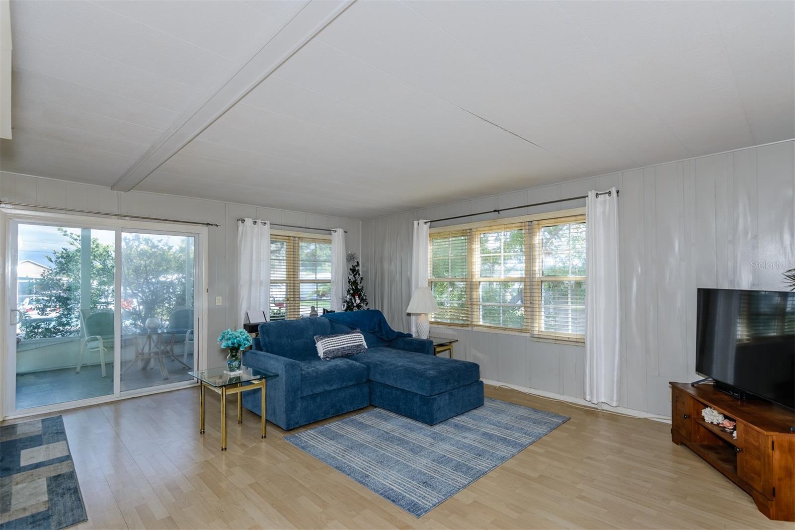 176 PHILADELPHIA LOT 5 BOULEVARD