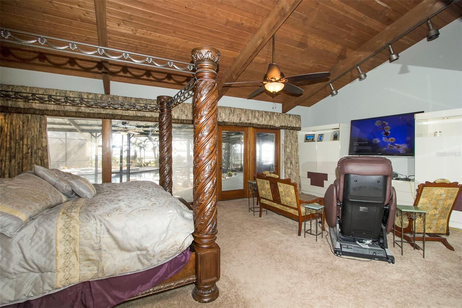 SEMINOLE LAND AND INV CO - Residential