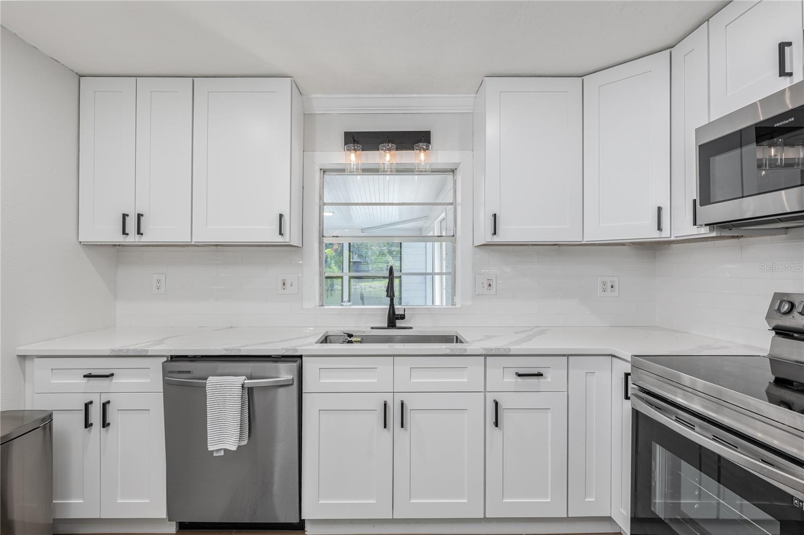 PLANTATION ESTATES - Residential