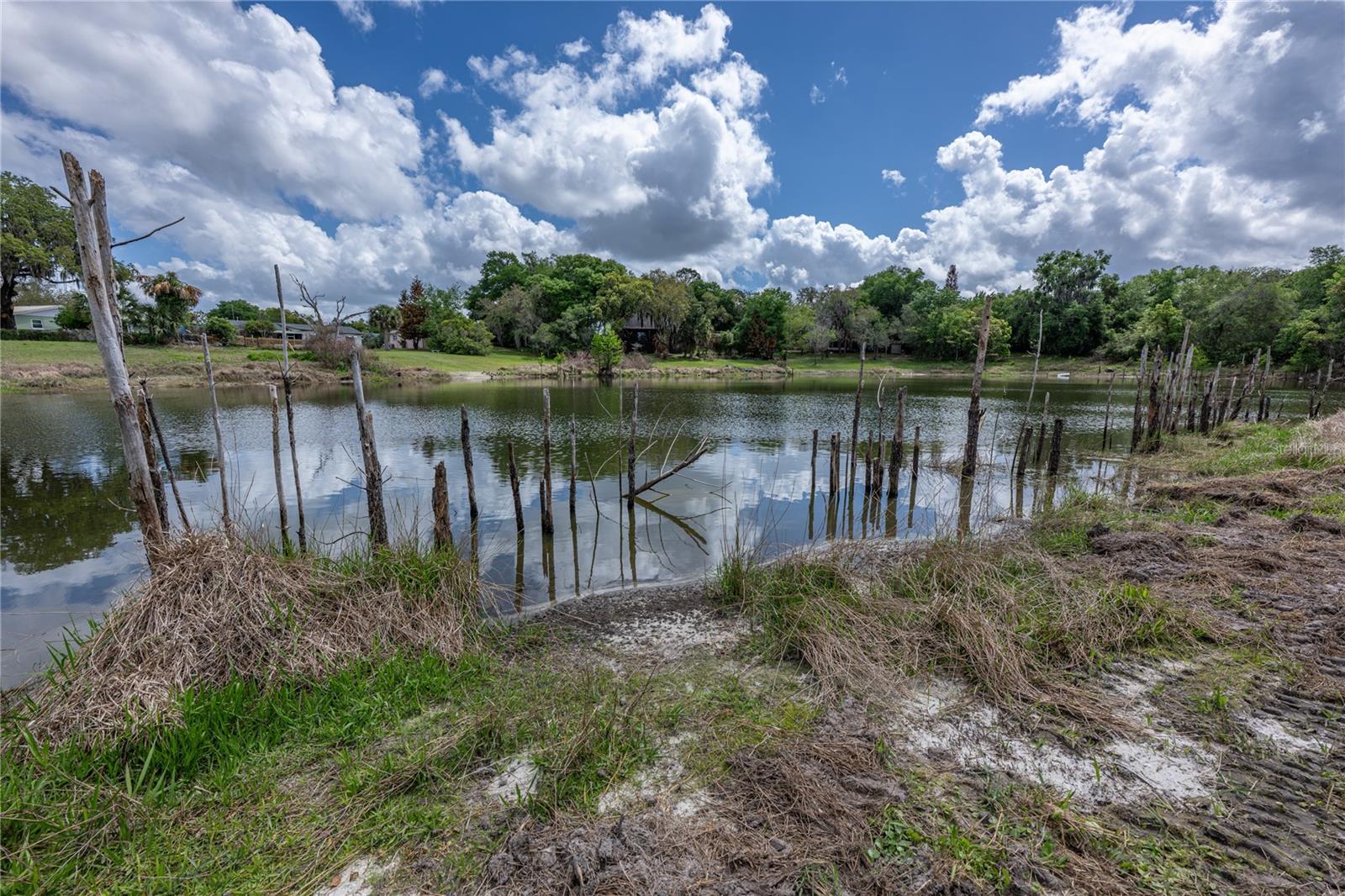 PLANTATION ESTATES - Residential