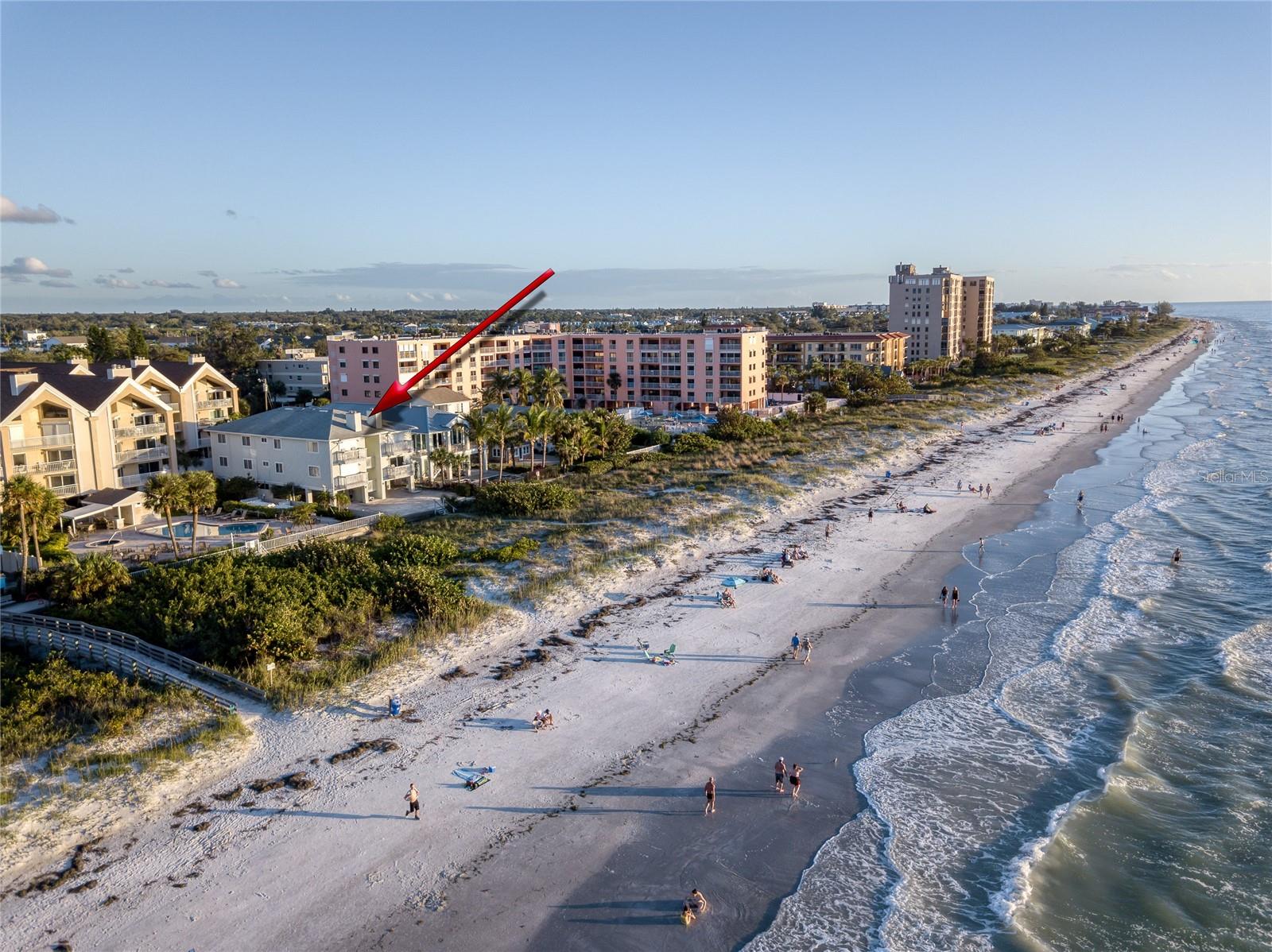 BEACH HOUSE OF INDIAN - Residential