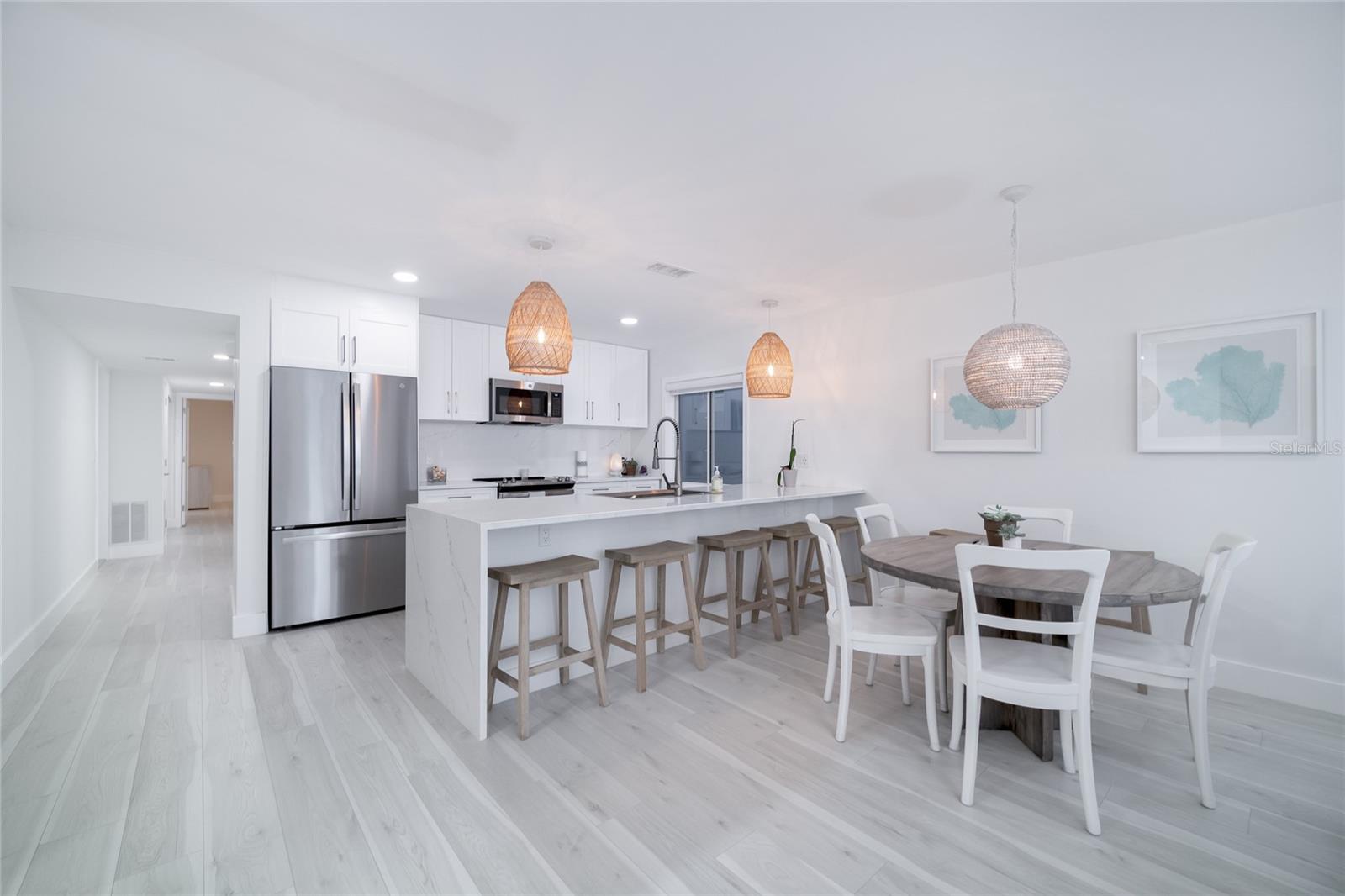 BEACH HOUSE OF INDIAN - Residential