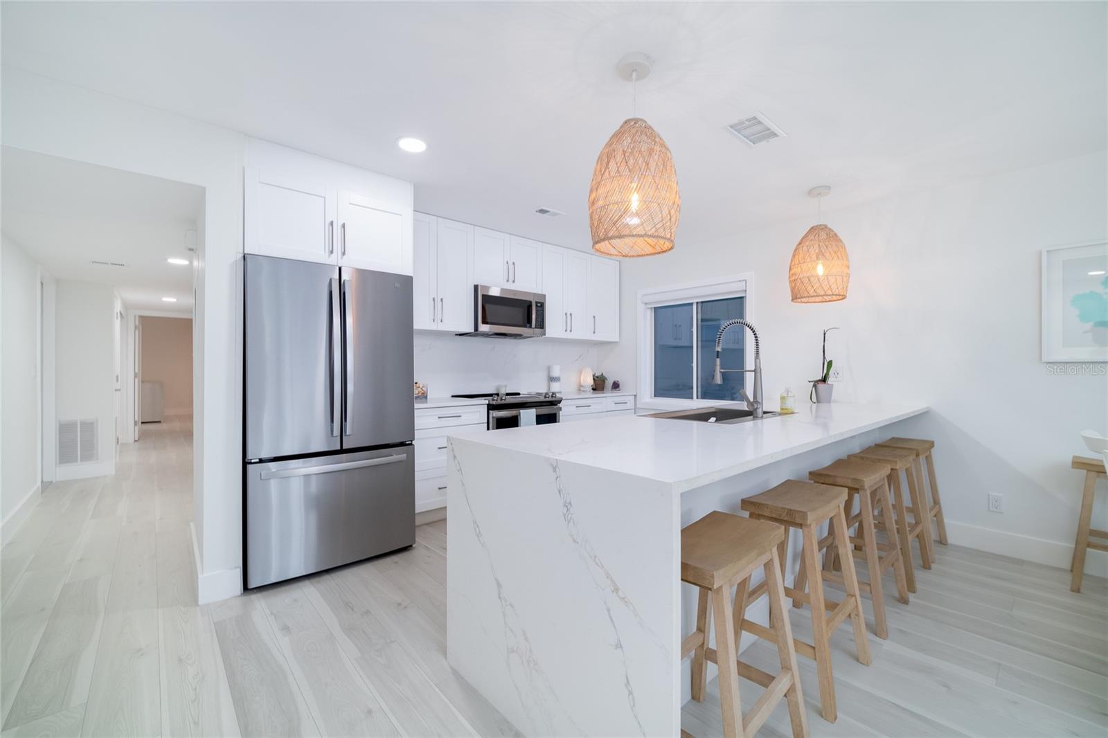 BEACH HOUSE OF INDIAN - Residential