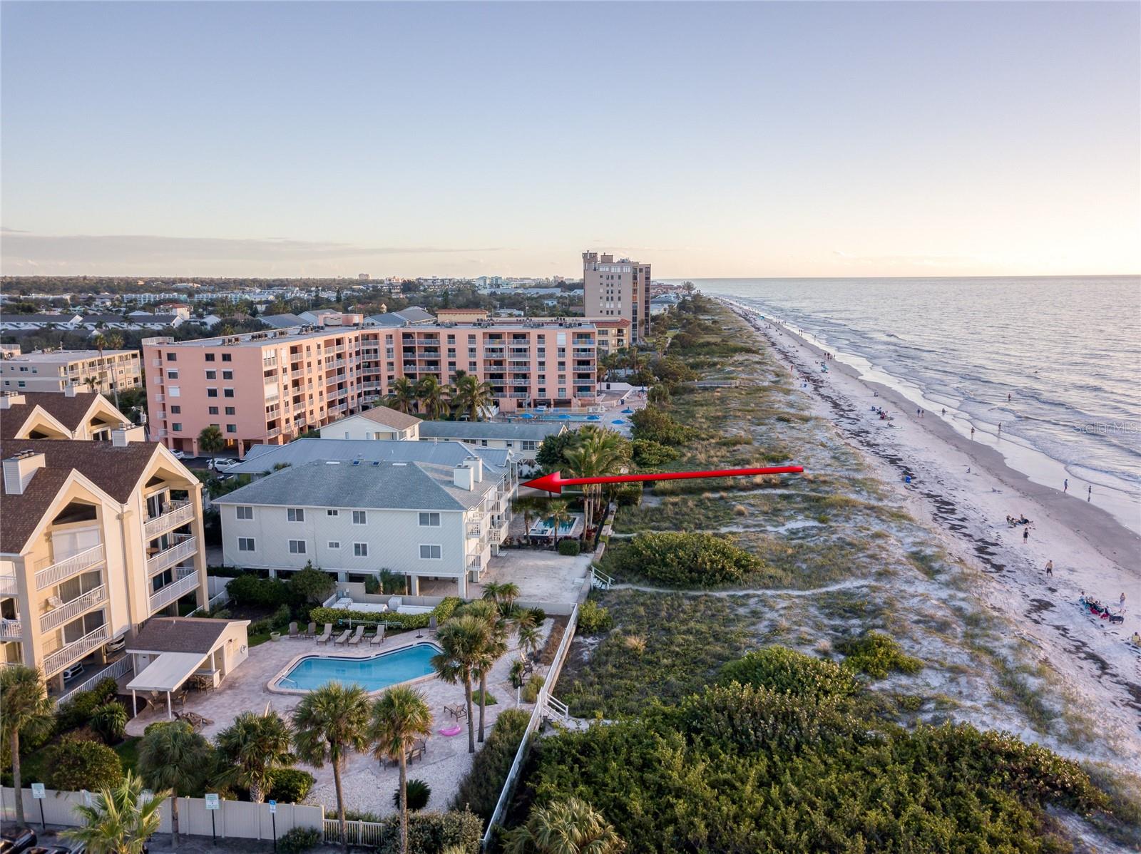 BEACH HOUSE OF INDIAN - Residential