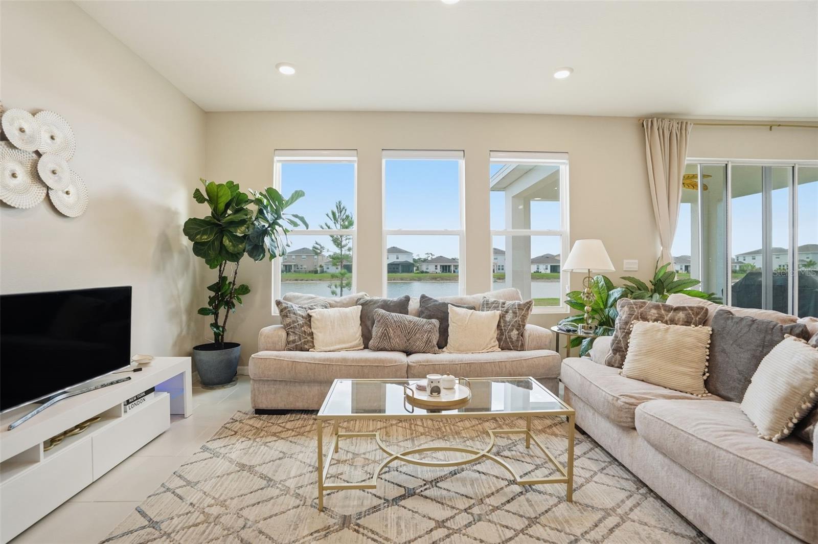 AVALON PARK WEST PH 3 - Residential